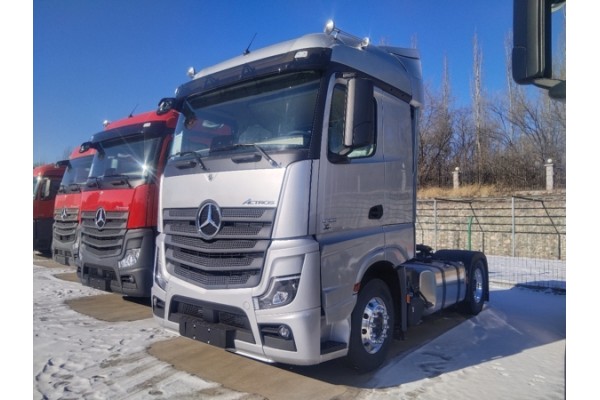 Седельный тягач ACTROS